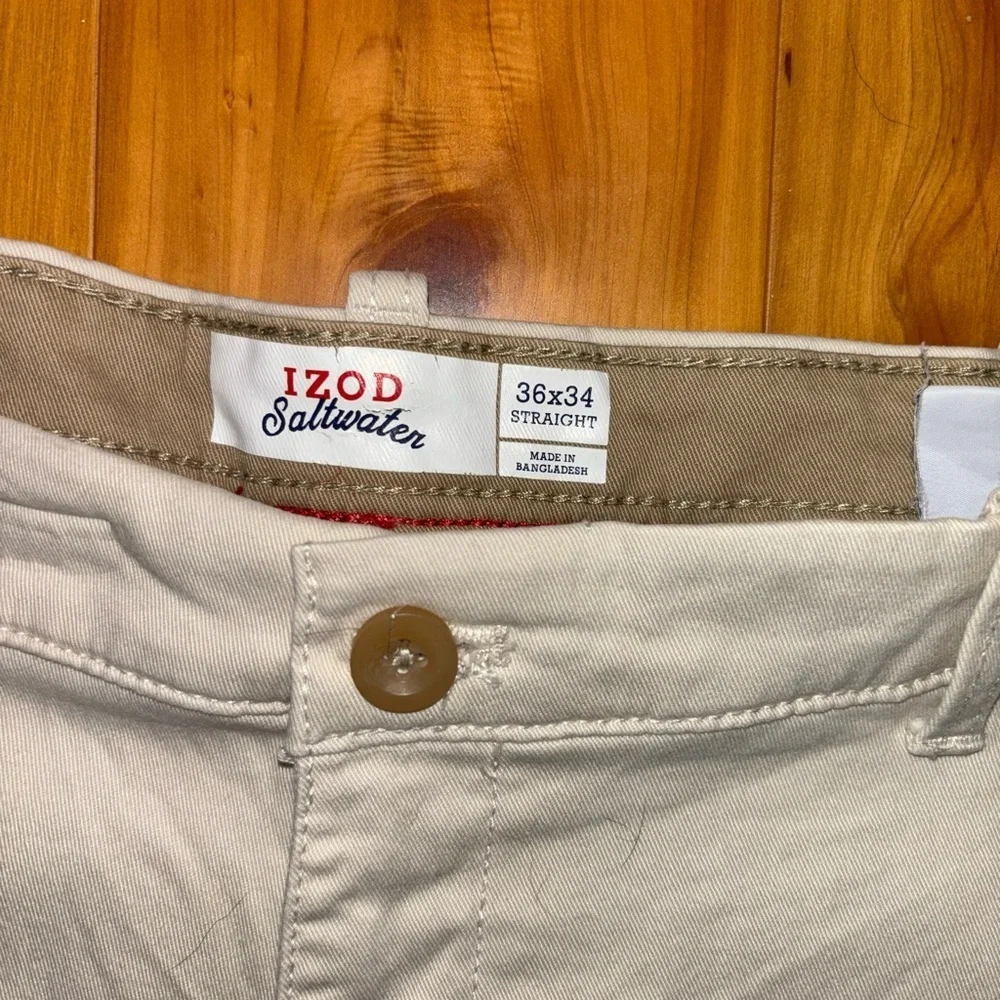 Izod Men's Khaki Pants